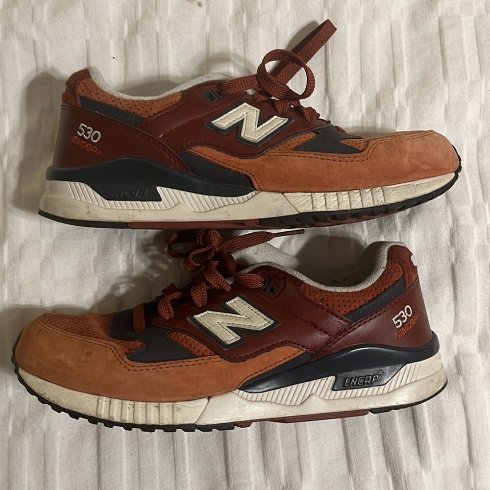 NEW BALANCE || 530 SNEAKERS